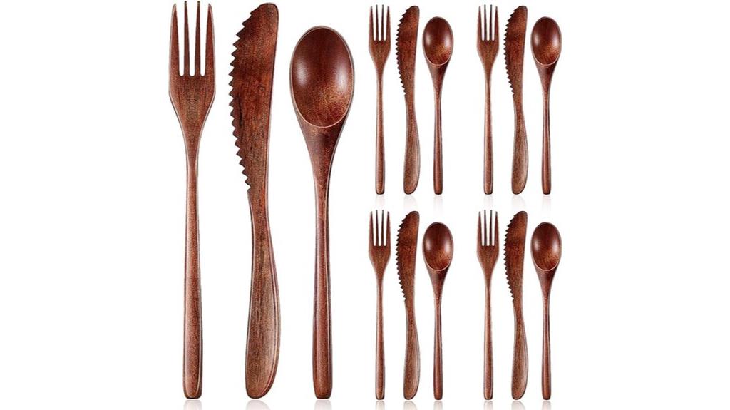wooden kitchen utensil set